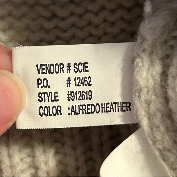 Natural Reflection Womens Size S Cardigan Sweater Floral Embroidered Pockets - Picture 8 of 11